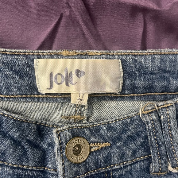 Woman’s Jolt ripped jeans size 11 - Picture 2 of 3